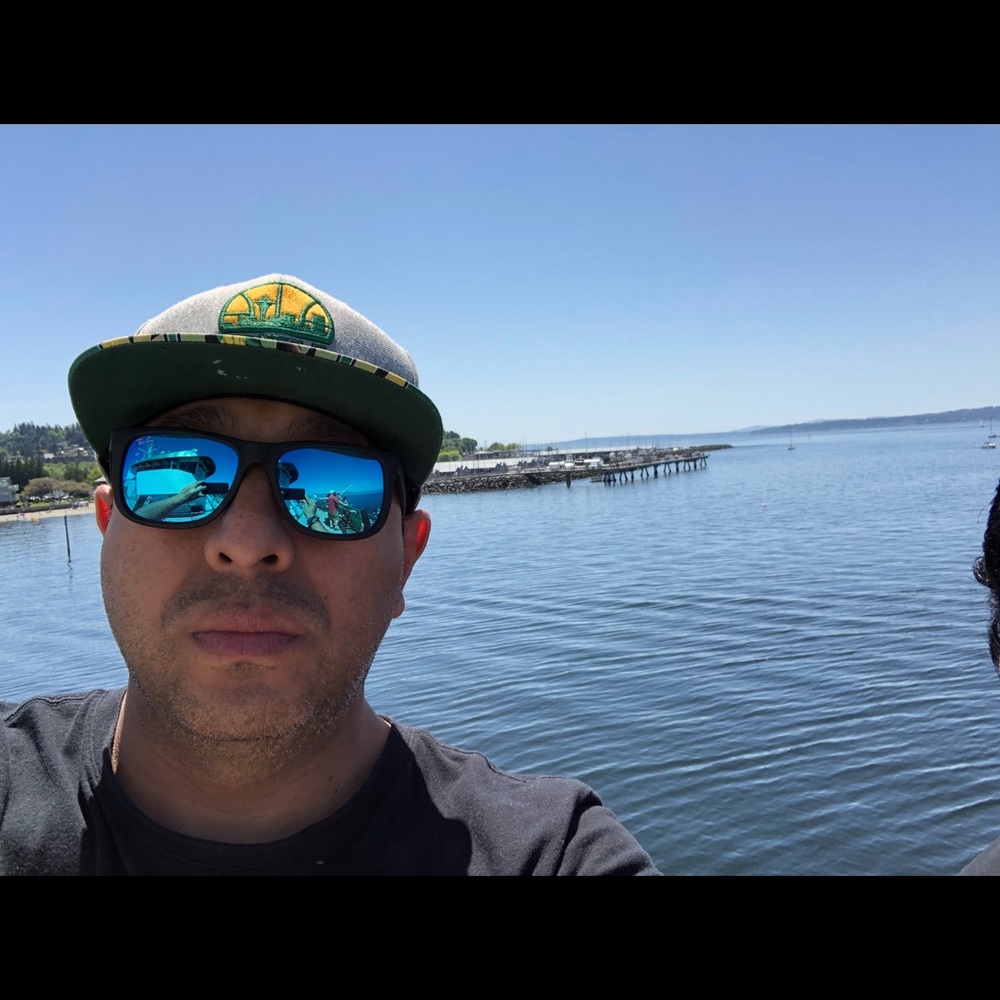 Meet your Posher, Noe